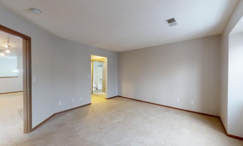 Hunters-Ridge-Loft-2-Bed-2-Bath-12192022_081343