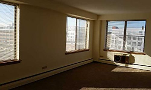 LakeSummit-2233-615-livingroom