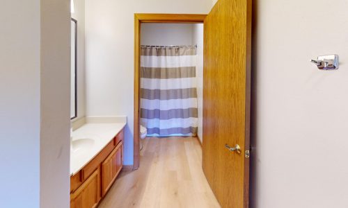 Rivers-Edge-Unit-5025-2-Bed-2-Bath-Bathroom-1