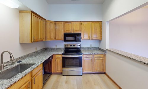 Rivers-Edge-Unit-5025-2-Bed-2-Bath-Kitchen