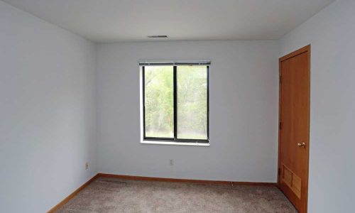Bedroom with Air Vent Door