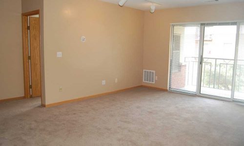 Empty Livingroom interior Riverwalk