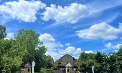 m8wbXX9-nvf3ZkDLTeTwGLyx3cbnoxOV1A-scaled