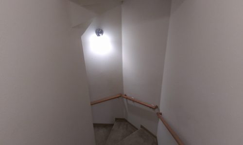 stone-creek-apartments-waukesha-wi-garden-detached-entry-stair2